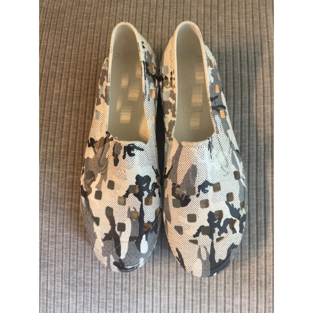 Vans Trek Slip-On Camo Black White Water Shoes Mens 12 Womens 13.5